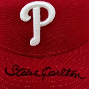 2001 Fleer Legacy Autographed MLB Fitted Cap Steve Carlton with Certificate